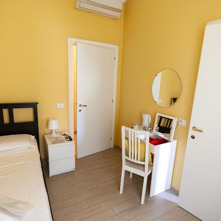Magna Cura Bed & Breakfast Rome Exterior photo