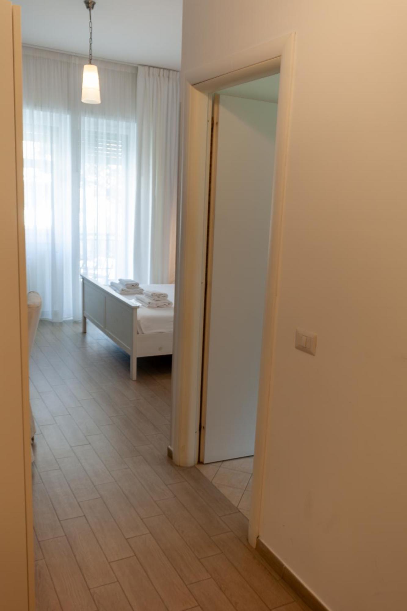 Magna Cura Bed & Breakfast Rome Exterior photo