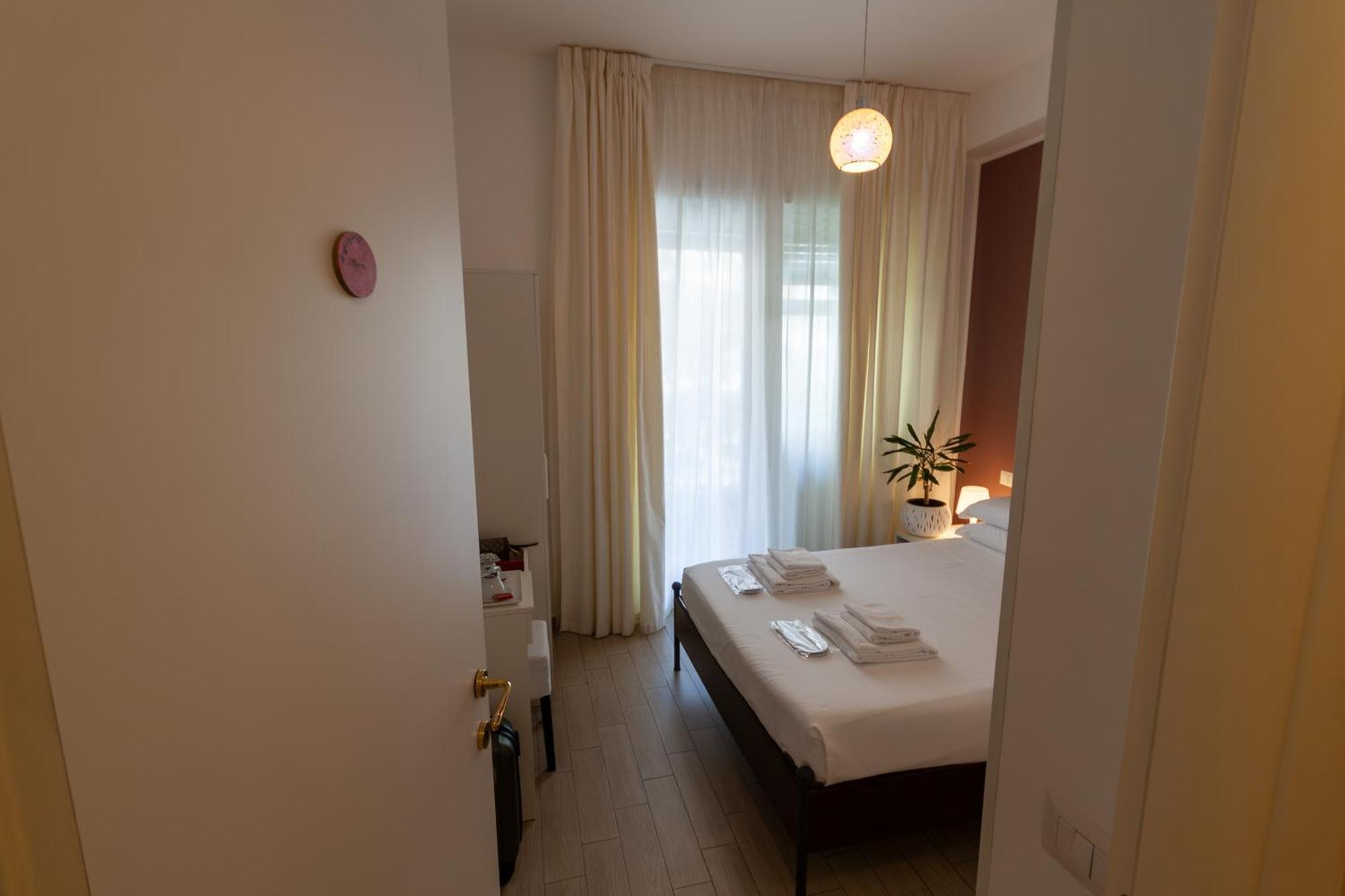 Magna Cura Bed & Breakfast Rome Exterior photo