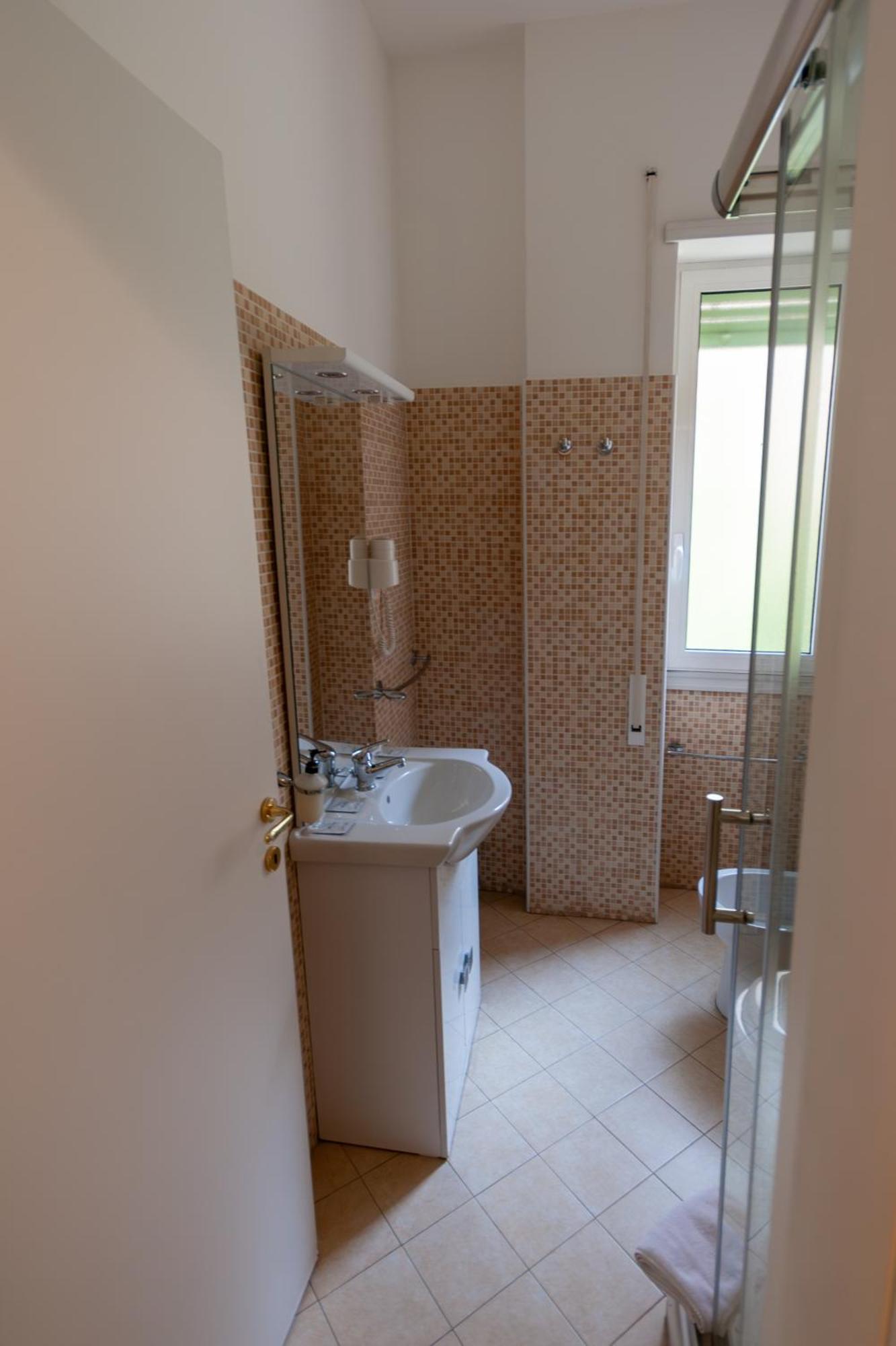 Magna Cura Bed & Breakfast Rome Exterior photo